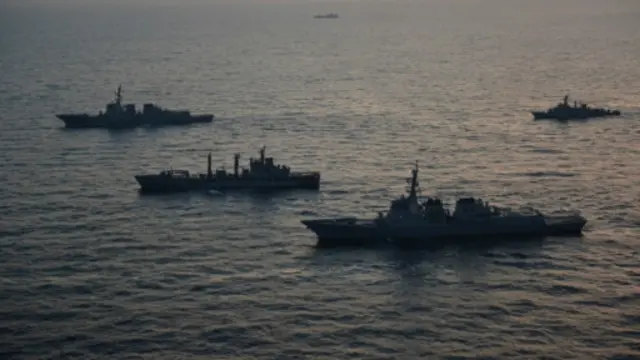 针对朝鲜的第三次核试验，韩国曾与美国在海上开展联合军事演习（资料图）。