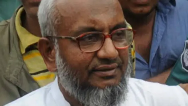 65 سالہ عبدالقادر ملا کو جمعرات کی رات پھانسی دی گئی تھی