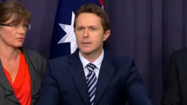 mendagri australia, jason clare