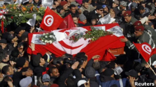 Похороны Шокри Белаида