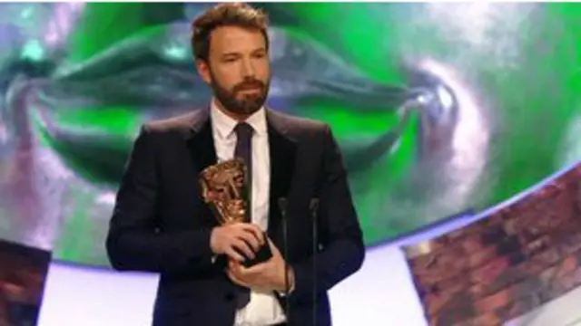 حصل النجم بن افيلك على جائزة أفضل في حفل توزيع جوائز (البافتا)