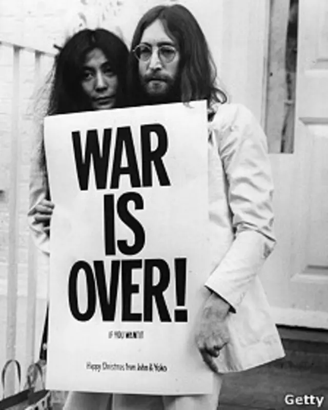Yoko Ono y John Lennon