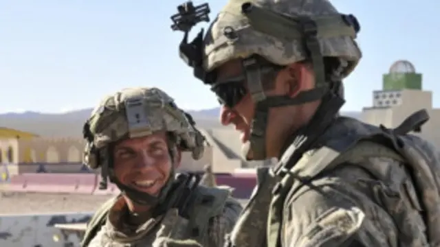 ولسمشر کرزی پر دې ټينګ ولاړ و چې امريکايي سرتېري دي د افغانانو کورون نه تلاشي کوي