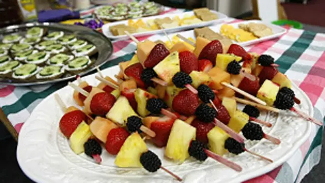 کم خوراکی کے دور میں لی جانے والی غذا کا لذیذ نہیں بلکہ صحت مند ہونا ضروری ہے