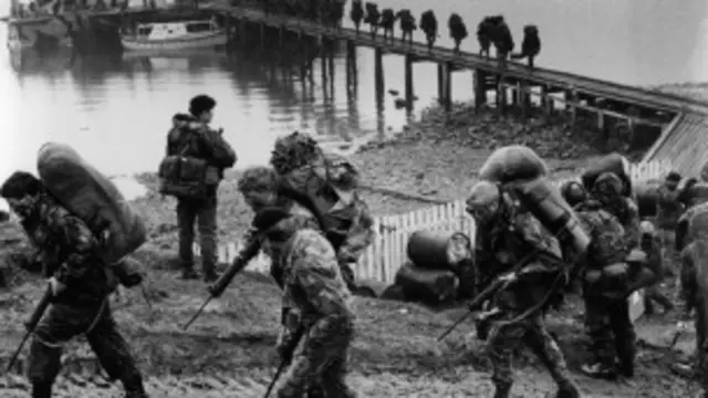 Desembarco británico en las Falklands/Malvinas