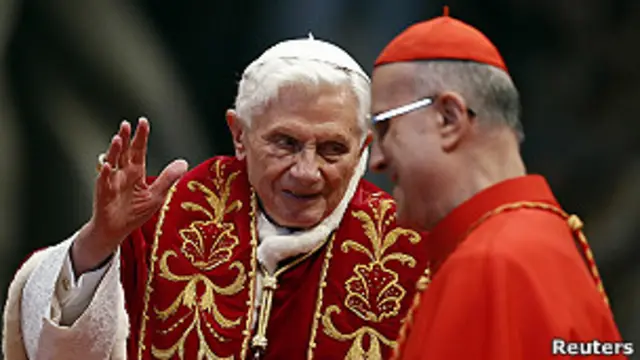 Cardenal Tarcisio Bertone