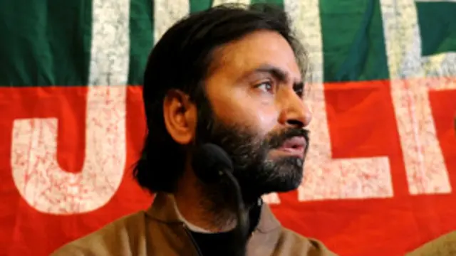 یسین ملک کا دعوی ہے کہ پولیس نے انہیں اذیتیں دے کر دلی سے واپس بھیجا