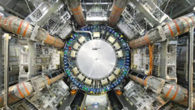 گروهی پروژه تحقیقاتی سرن را از فرود انسان بر ماه نیز پیچیدهتر میدانند