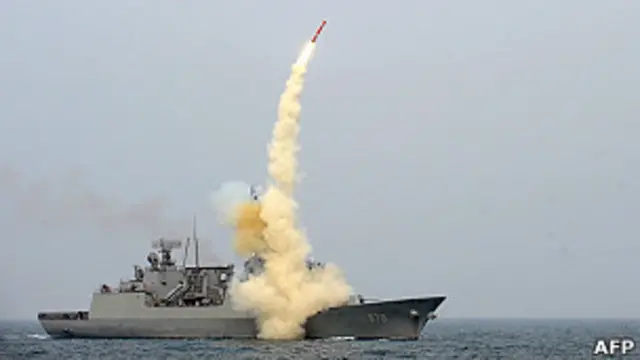 كوريا الشمالية تتوعد بالمزيد من التجارب