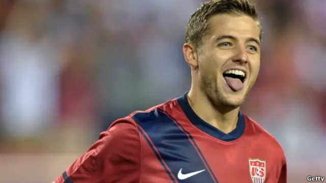Robbie Rogers merupakan pesepakbola profesional ketiga yang mengaku gay. 