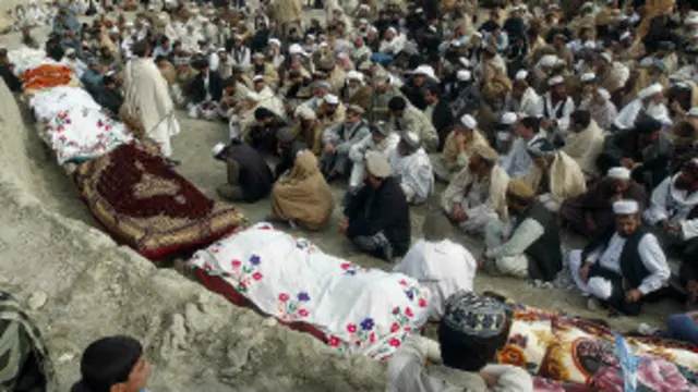 دغه کسان د مجاهدينو ترمنځ د خپلمنځي نښتو پر مهال وژل شوي دي