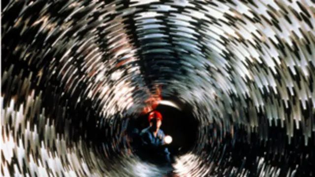 جهاز طرد مركزي