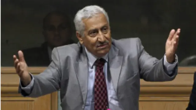 درس النسور الاقتصاد في فرنسا