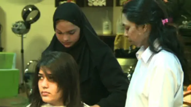 तेज़ाब हमला पीड़ित महिला