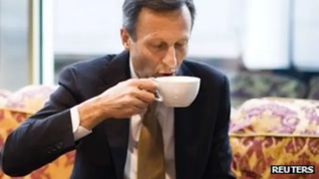 मोटी तन्खवाह वालों की मुश्किल