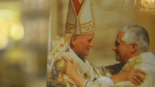 पोप जॉन पॉल द्वितीय, पोप बेनेडिक्ट सोलहवें