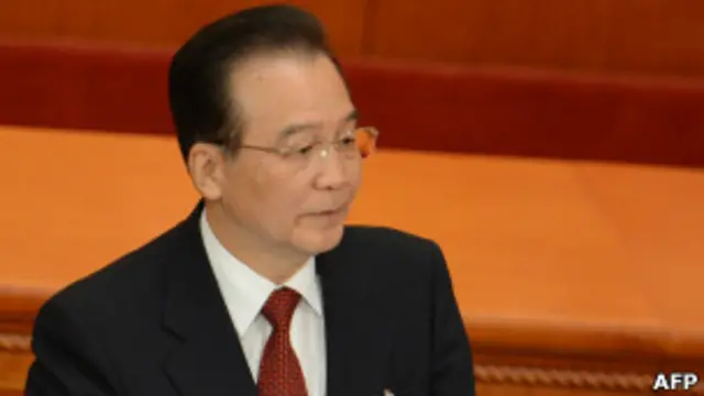 Вэнь Цзябао выступил с последним докладом на посту премьер-министра