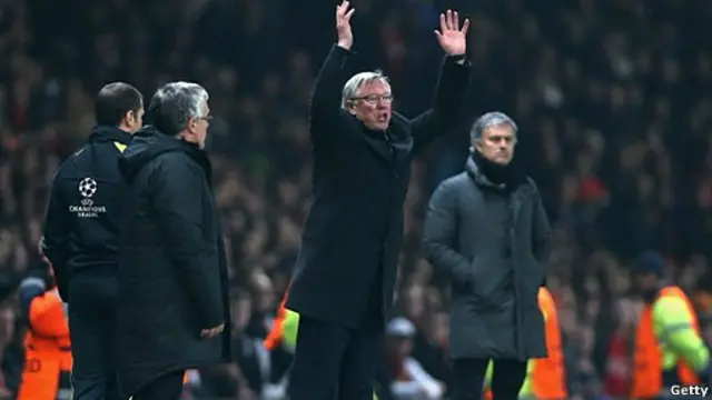 Usai laga, Manajer MU Alex Ferguson menolak temui wartawan. 