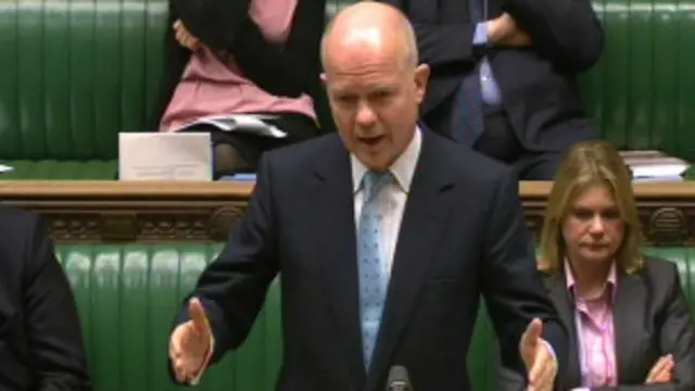 ټاکل شوې د برتانيا د بهرنيو چارو وزير وېليم هېګ د سوريې پروړاندې د اروپايي ټولنې لګېدليو بنديزونو نرمښت لپاره فشار راوړي.