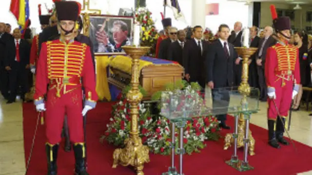 أقيمت جنازة رسمية لتشافيز.