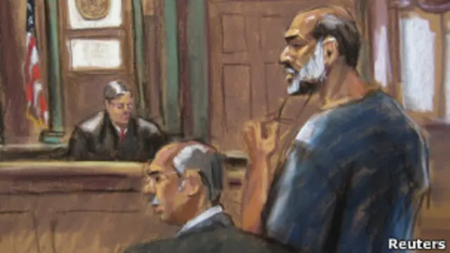 Souleiman Abu Ghaith, le gendre de Ben Laden, écoutant le juge à l'ouverture de son procès. 