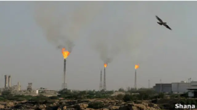 تاسیسات نفتی ایران