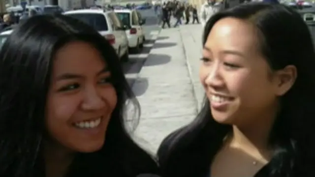 Duas mulheres comentam sobre eventual papa brasileiro