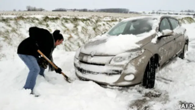 Снегопады в Европе