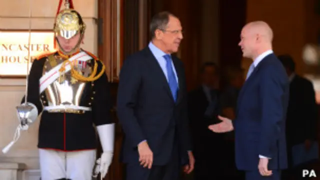 لم تنجح المحادثات بين المسؤولين في تقريب وجهات النظر