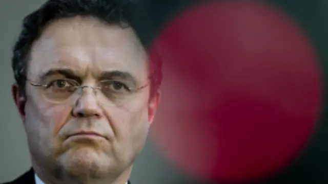 ဂျာမန် ပြည်ထဲရေး ဝန်ကြီး Hans-Peter Friedrich