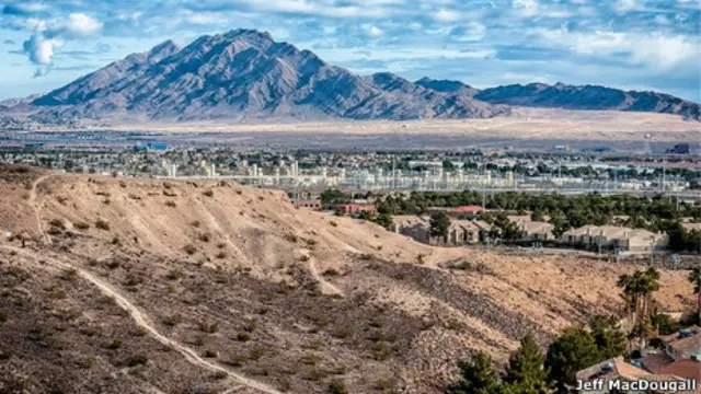 Se dice que el panorama desde la cima del el futuro Monte Reagan es espectacular.