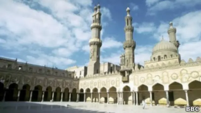 Jami'ar Al-Azhar cibiya ce ta Musulunci a duniya