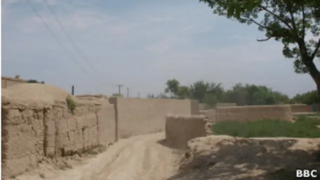 منازعه بر سر زمین یکی از مشکلات عمده در افغانستان می باشد
