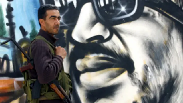 قد يكون الحادث وقع على خلفية خلافات داخل حركة فتح نفسها التي تشهد انقسامات بين انصار محمود عباس وانصار محمد دحلان