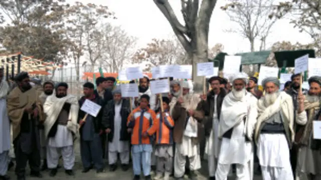 څو اوونۍ وړاندې د وردګو ځینو اوسېدونکو په کابل کې د امریکا د ځانګړو ځواکونو د وتلو په اړه لاریون هم وکړ. 