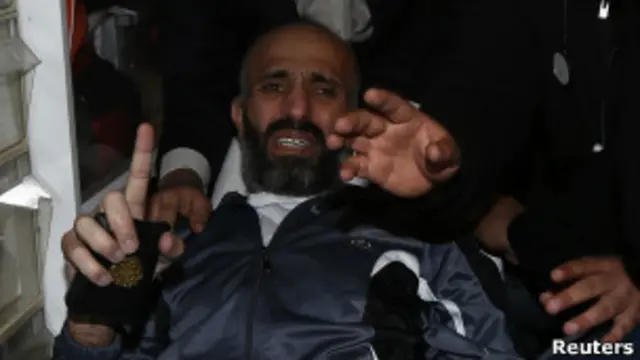 اعتقل الشراونة بعد أشهر من إطلاق سراحه في إطار صفقة جلعاد شاليط.