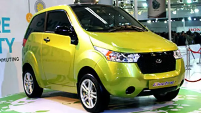 इस कार में चार लोग बैठ सकते हैं.(तस्वीर महेंद्रा रेवा)