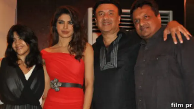 एकता कपूर, प्रियंका चोप्रा, अनु मालिक और संजय गुप्ता. 