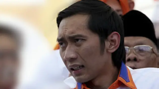 Edhie Baskoro mendatangi Polda Metro Jaya.