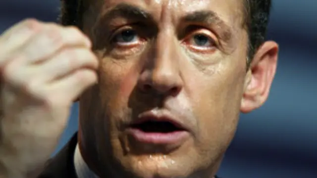 نيكولا ساركوزي يواجه اتهامات بالفساد