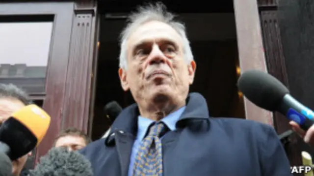 Михалис Саррис