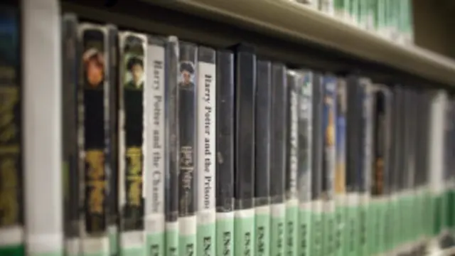 Тўғри танланган, жаҳоннинг ҳар бир тилида севиб ўқиладиган, ўқувчини ўйлантирадиган, фикрлашга мажбур этадиган асар ўқувчининг руҳиятини бойитади. 