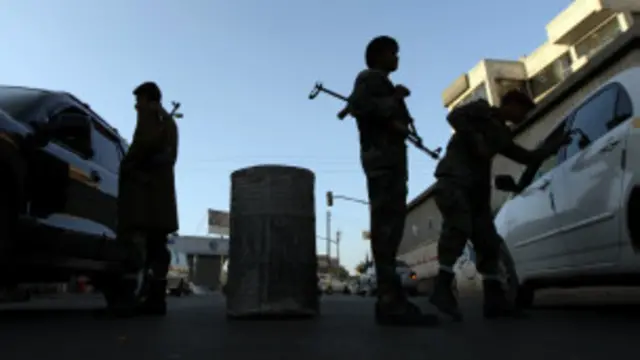 عناصر امنية في صنعاء