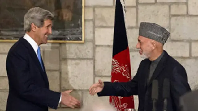 د افغانستان له خوا به ولسمشر حامد کرزی او ځینې نور لوړ پوړي چارواکي وي.