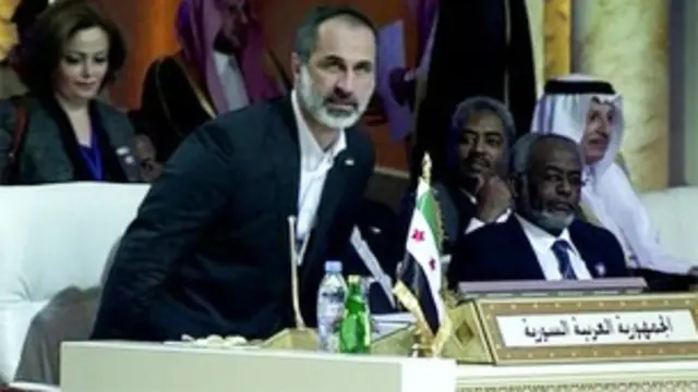 Khatib ngồi vào ghế của Syria