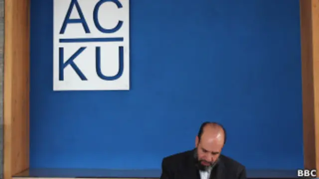 ۸۰ هزار نسخه تاریخی در این مرکز وجود دارد