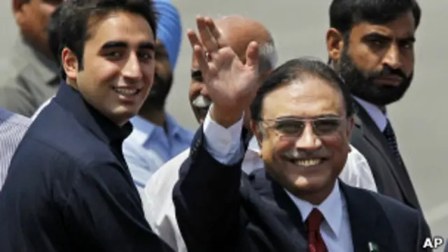 انتخابات سے قبل بلاول بھٹو زرداری کے پارٹی معاملات پر اپنے والد اور پھوپھی سے اختلافات کی خبریں پاکستانی میڈیا میں گرم ہیں