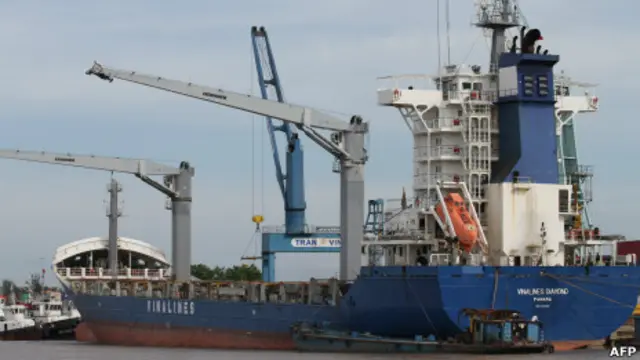 Tàu của Vinalines