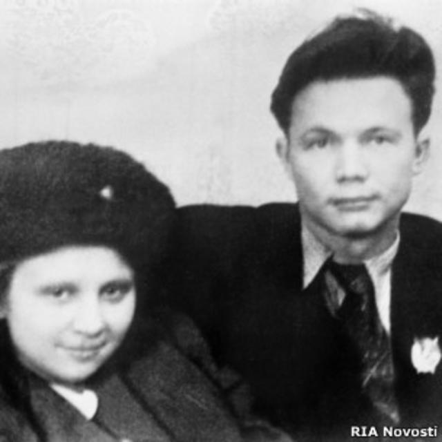 Дети НИкиты Хрущева Леонид и Рада в Куйбышеве, январь 1942 г.