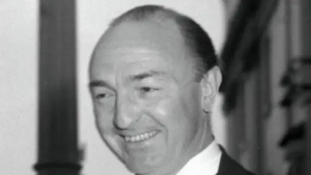 जॉन प्रॉफ्युमो, ब्रिटेन के तत्कालीन युद्धमंत्री